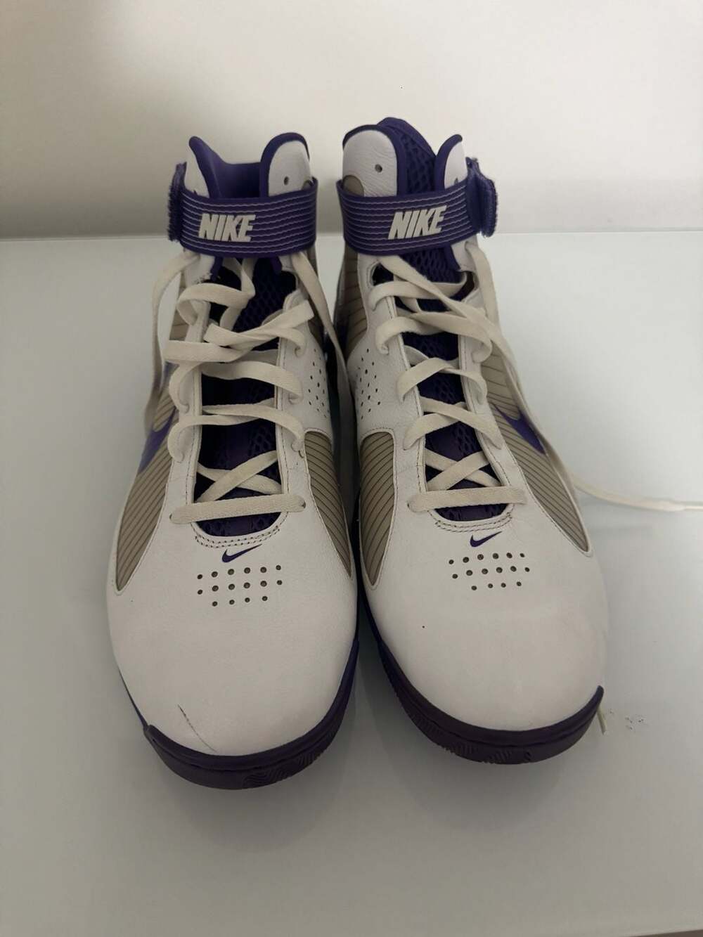 Nike Hyperdunk Supreme Kobe Lakers Home High Top Basketball Sneakers